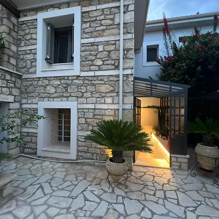 וילה Carpe Diem Corinthian 2