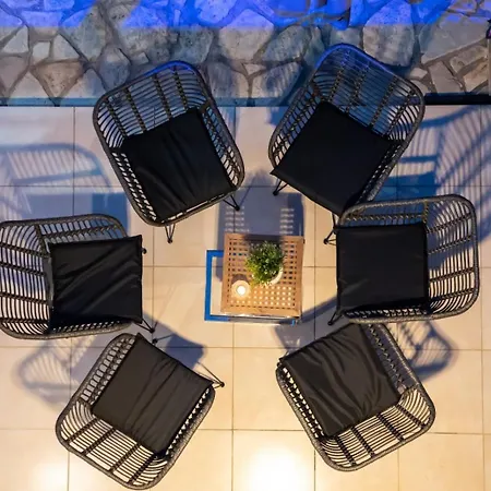 Carpe Diem Corinthian 2